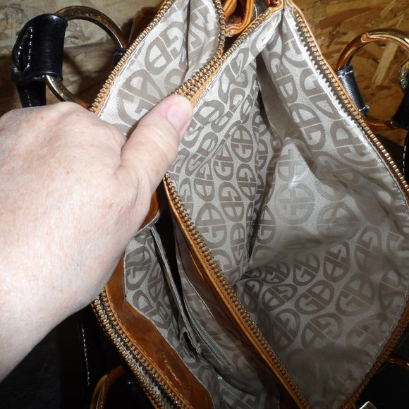 Giani Bernini Brown Crocodile Dome Satchel with Black Straps - Picture 4 of 12